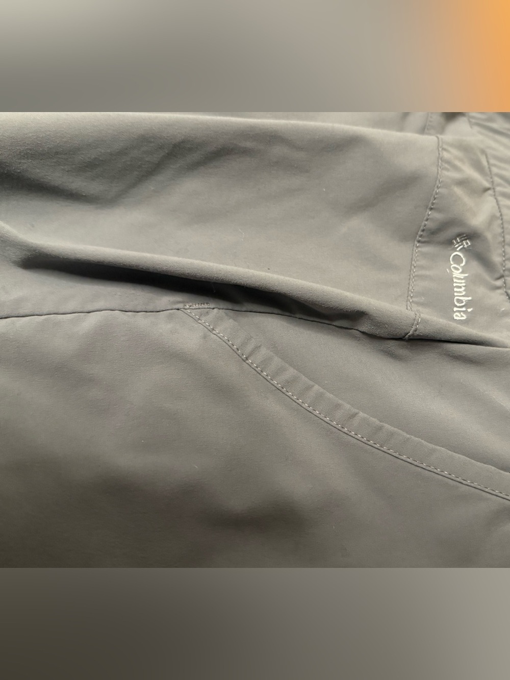 Columbia Olive Gray Drawstring Cargo Joggers - Picture 6 of 7